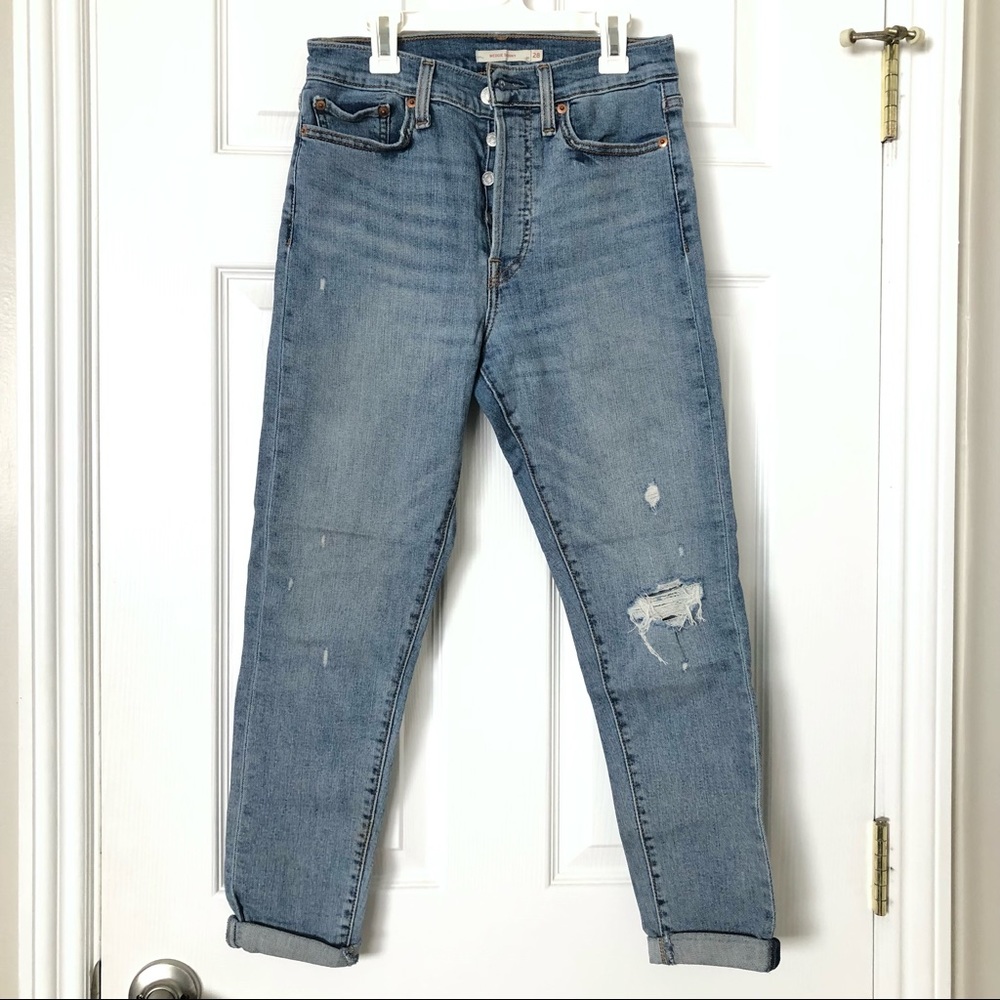 Levi’s Wedgie Skinny Ankle Jeans